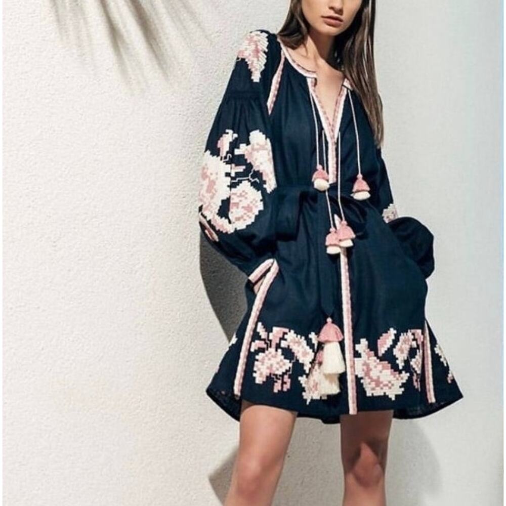 March11 Embroidered Linen Tassel Mini Dress Navy Blue Floral Size XS‎